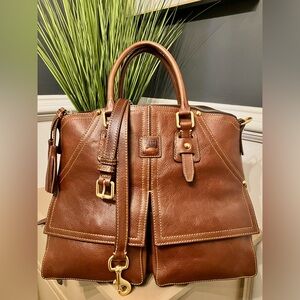 DOONEY & BOURKE Chestnut Brown Clayton Leather Bag